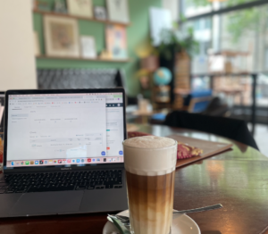 Resident coworking café Zurich, Swiss digital workplace