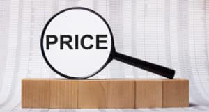 Loupe avec le mot price